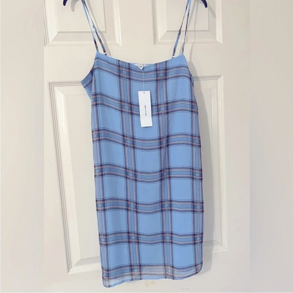 New! Urban Outfitters Guess Shift Dress - Picture 4 of 10